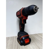 Masina de insurubat Black+Decker