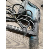 Ciocan demolator Makita HM0870C