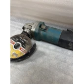 Polizor unghiular Makita 9558HNR