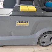 Aparat de curatat KARCHER PUZZI 10/1