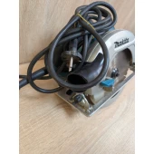 Fierastreau circular Makita HS7601