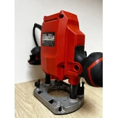 Mașină de Frezat Verticala Makita M3601