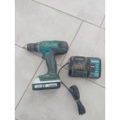 Masina De Insurubat Makita DF457D