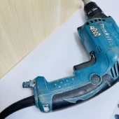Mașină de înșurubat electrică Makita FS 4000