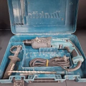 Ciocan rotopercutor Makita HR2470