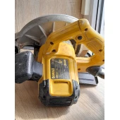 Fierestrau Circular Dewalt Dwe560