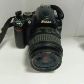 Aparat foto Nikon D5000 Promaster 7400EDF si obiectiv 52mm