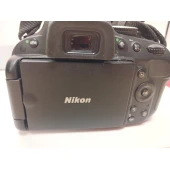 Aparat foto Nikon D5100