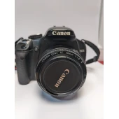 Aparat foto Canon EOS KISS X2 EF-S