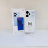Xiaomi Redmi Note 13 Pro +