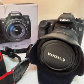 Aparat foto Canon EOS 70D