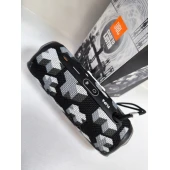 Boxă JBL Flip 6 Black&White