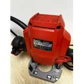 Mașină de Frezat Verticala Makita M3601