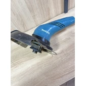 Mașină de tuns iarbă electrică  Makita UR3000