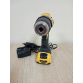 Masina de insurubat DeWalt DCD 7