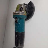 Polizor unghiular Makita 9558HNR