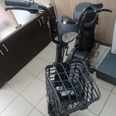 Scuter Electric YADEA the rochete