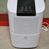 Umidificator Electrolux EDH-12L
