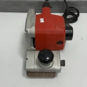 Șlefuitor cu bandă Makita M9400