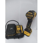 Mașină de înșurubat cu impact DeWalt DCF 801