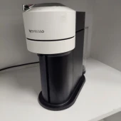 Aparat de cafea Nespresso GDV1