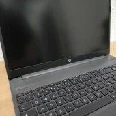 Laptop HP 250 G9