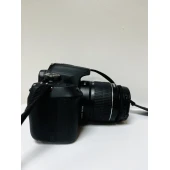 Aparat Foto Canon EOS 2000D