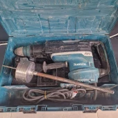 Ciocan rotopercutor makita avt hr5212c