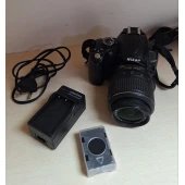 Aparat foto Nikon D5000
