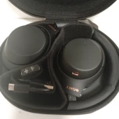Căști Sony WH-1000XM4