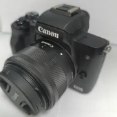 Aparat foto Canon EOS M50