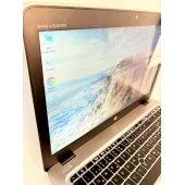 Laptop HP 8079