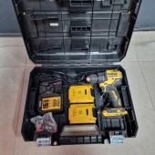 Mașină de înșurubat DeWALT DCD708
