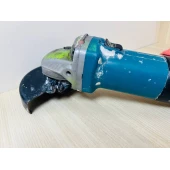 Polizor unghiular Makitta 9558 HNR