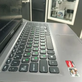 Laptop Asus M515U