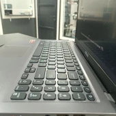 Laptop Asus M515U