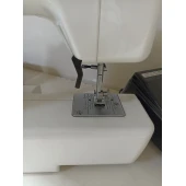 Mașina de cusut Janome JEM 60