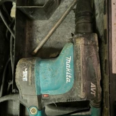 Makita HR4511C