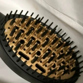 BaByliss Ultimate Blow-Dry brushing