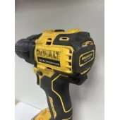 Mașină de înșurubat Dewalt DCD708