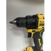 Mașină de înșurubat Dewalt DCD708