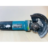 Polizor unghiular Makitta 9558 HNR