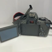 Cameră foto Canon EOS 650D