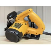 Ferestrau Circular DeWalt DWE575